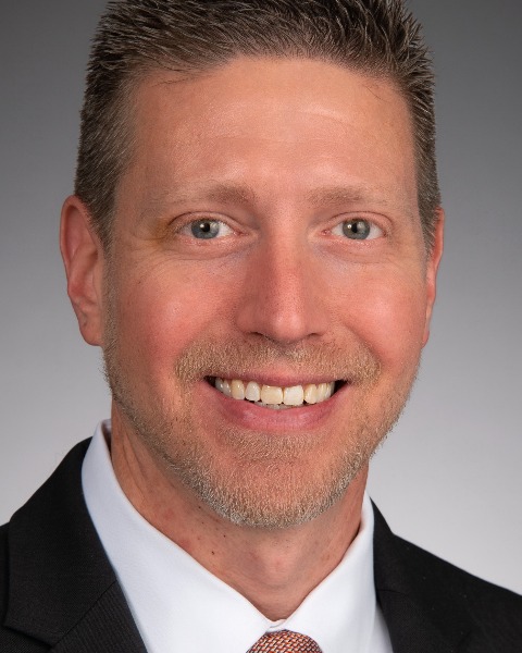 Profile picture of Scott T Weiss