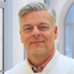 Profile picture of Uwe Pelzer